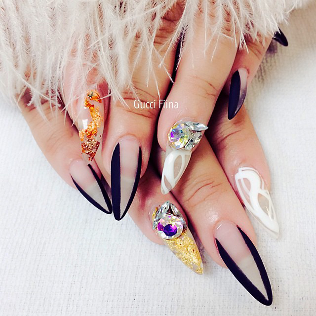 Gallery: Negative Space Nails, Striped Nails, and More